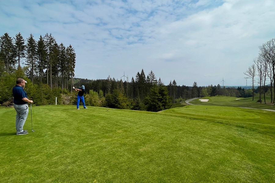 Abschlag Golfanlage - Golfpark Bostalsee