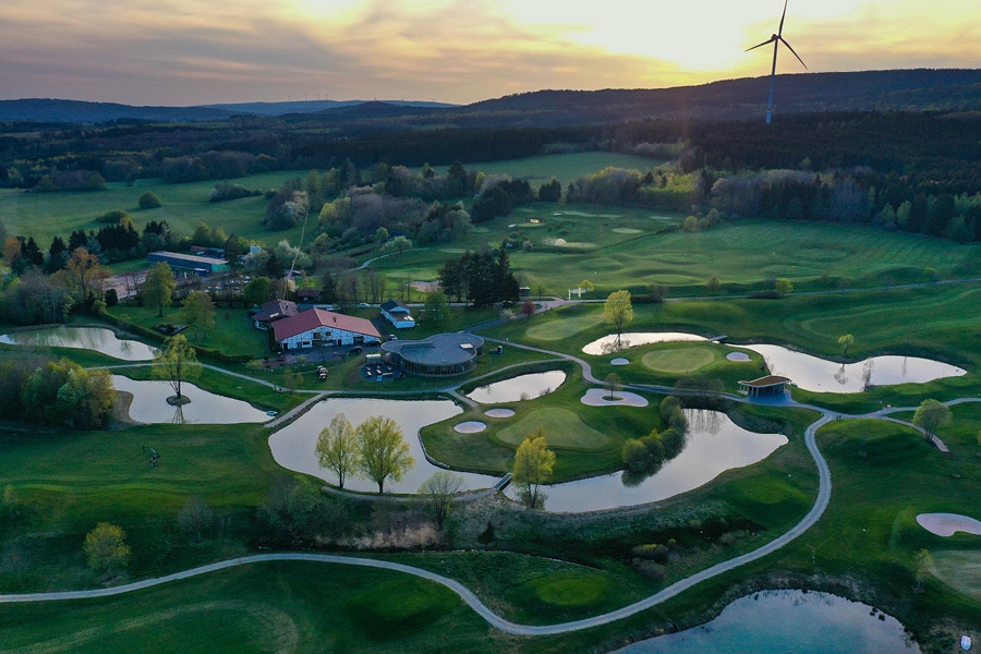 Golfpark bei Sonnenuntergang